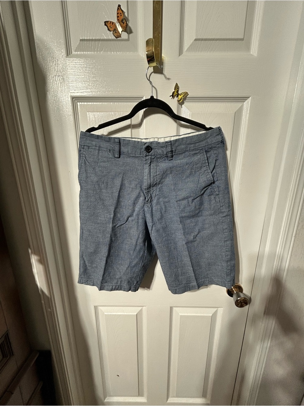Old Navy Men’s Light Blue Chambray Shorts Ultimate Slim Fit